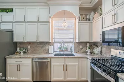 18164 W Addie Lane, Surprise, AZ 85374 - Photo 11