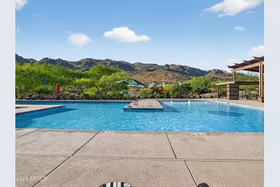 810 E Hopi Trail, Phoenix, AZ 85042 - Photo 41