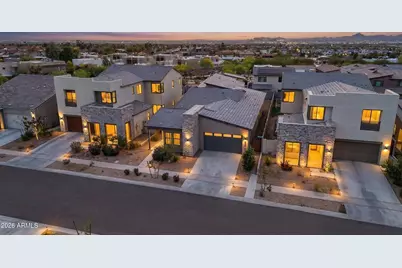 810 E Hopi Trail, Phoenix, AZ 85042 - Photo 33