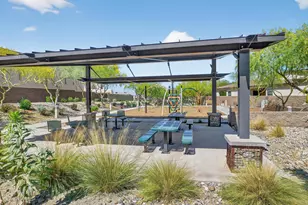 810 E Hopi Trail, Phoenix, AZ 85042 - Photo 45