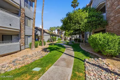 2025 E Campbell Avenue #111, Phoenix, AZ 85016 - Photo 13