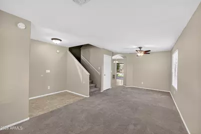 812 E Lovegrass Drive, San Tan Valley, AZ 85143 - Photo 7