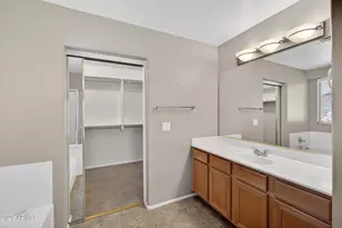 812 E Lovegrass Dr, San Tan Valley, AZ 85143 - Photo 35