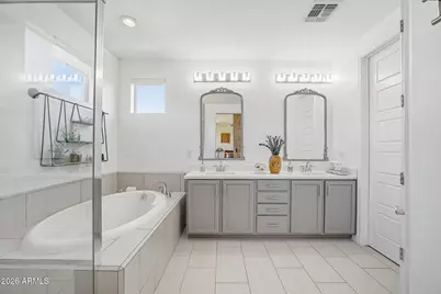 5819 S Wilson Way, Gilbert, AZ 85298 - Photo 9