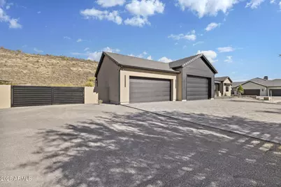 23775 N 63rd Drive, Glendale, AZ 85310 - Photo 9