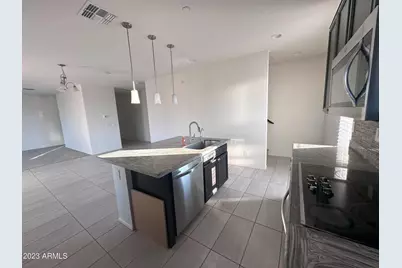 1250 N Abbey Lane #Unit 219, Chandler, AZ 85226 - Photo 11