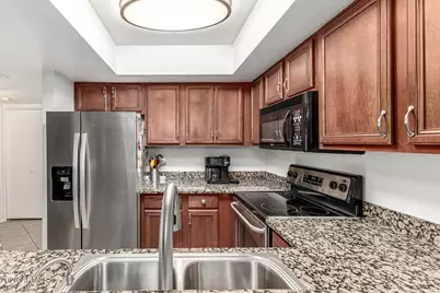 5757 W Eugie Avenue #1027, Glendale, AZ 85304 - Photo 3