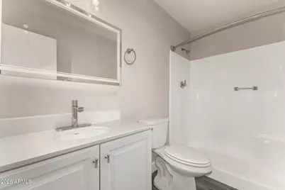 3349 W Crocus Drive, Phoenix, AZ 85053 - Photo 19