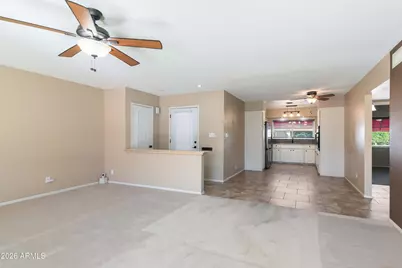 4630 N 76th Place, Scottsdale, AZ 85251 - Photo 9