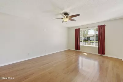 4538 W Purdue Avenue, Glendale, AZ 85302 - Photo 7