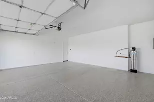 21718 N 58th St, Phoenix, AZ 85054 - Photo 17