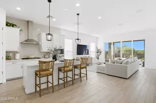 21718 N 58th St, Phoenix, AZ 85054 - Photo 3