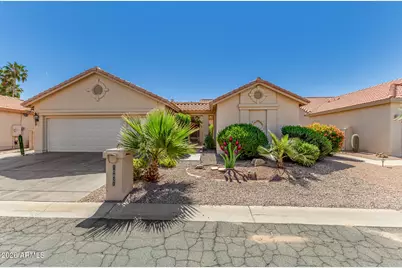 10821 E Silvertree Drive, Sun Lakes, AZ 85248 - Photo 1