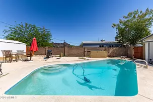 1136 E Sunnyslope Ln, Phoenix, AZ 85020 - Photo 29