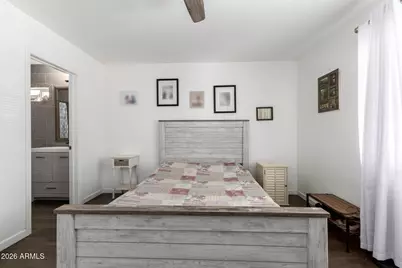 1136 E Sunnyslope Lane, Phoenix, AZ 85020 - Photo 21