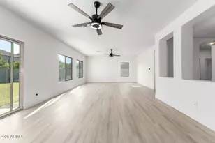 863 E Megan Dr, San Tan Valley, AZ 85140 - Photo 13