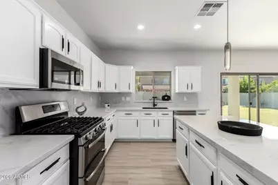 863 E Megan Drive, San Tan Valley, AZ 85140 - Photo 17