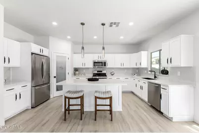 863 E Megan Drive, San Tan Valley, AZ 85140 - Photo 11