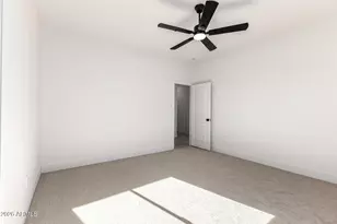 863 E Megan Dr, San Tan Valley, AZ 85140 - Photo 29