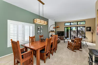 4005 E Round Hill Drive, Phoenix, AZ 85028 - Photo 3