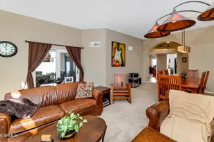 4005 E Round Hill Dr, Phoenix, AZ 85028 - Photo 7