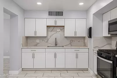 4938 W McLellan Road, Glendale, AZ 85301 - Photo 11