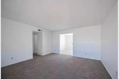 8821 W Sahuaro Drive, Peoria, AZ 85345 - Photo 7