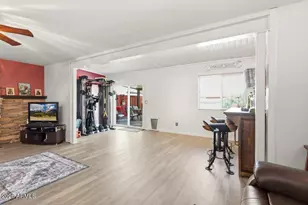 20403 N 29th St, Phoenix, AZ 85050 - Photo 13