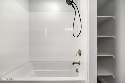 1500 E Wahalla Lane #E7, Phoenix, AZ 85024 - Photo 17