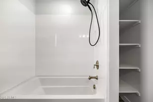 1500 E Wahalla Ln, Phoenix, AZ 85024 - Photo 17