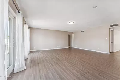 12624 N 73rd Place, Scottsdale, AZ 85260 - Photo 9