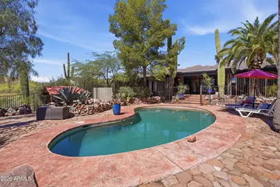 10685 E Valley View Drive, Gold Canyon, AZ 85118 - Photo 3