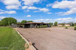 19532 W Primrose Ln, Buckeye, AZ 85326 - Photo 3