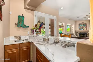 2324 E La Verna Way, Phoenix, AZ 85086 - Photo 19