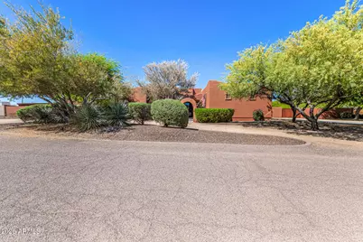 2324 E La Verna Way, Phoenix, AZ 85086 - Photo 3