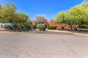 2324 E La Verna Way, Phoenix, AZ 85086 - Photo 3