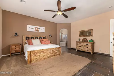 2324 E La Verna Way, Phoenix, AZ 85086 - Photo 31