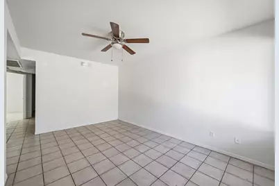 559 S Lesueur Street #3, Mesa, AZ 85204 - Photo 3