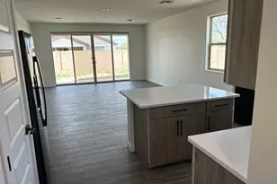 1626 E Evelyn St, Casa Grande, AZ 85122 - Photo 3