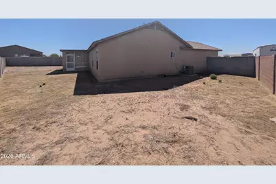 8920 W Rafael Drive, Arizona City, AZ 85123 - Photo 25