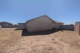 8920 W Rafael Dr, Arizona City, AZ 85123 - Photo 25