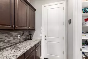 3945 S Mingus Dr, Chandler, AZ 85286 - Photo 19