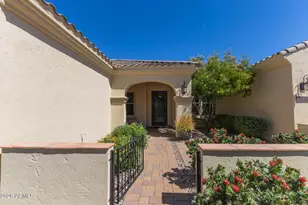 3945 S Mingus Dr, Chandler, AZ 85286 - Photo 3