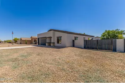 12459 W Lobo Drive, Arizona City, AZ 85123 - Photo 3