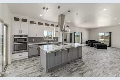 12459 W Lobo Drive, Arizona City, AZ 85123 - Photo 7