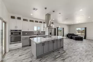 12459 W Lobo Dr, Arizona City, AZ 85123 - Photo 7