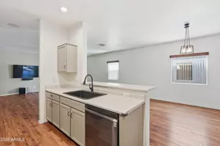 15518 N 170th Ln, Surprise, AZ 85388 - Photo 7