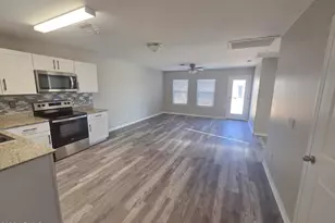 9364 W Oneida Dr, Arizona City, AZ 85123 - Photo 7