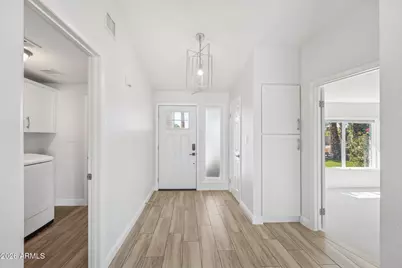 9380 E Kalil Drive, Scottsdale, AZ 85260 - Photo 5