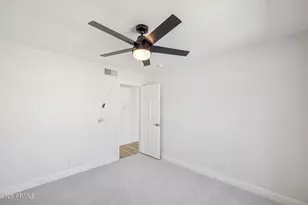 9380 E Kalil Dr, Scottsdale, AZ 85260 - Photo 25